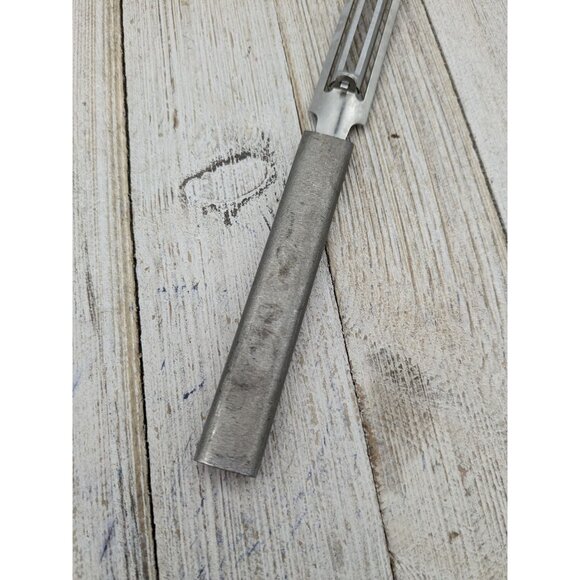 Rada Vegetable Peeler Peeling 7 1/4" Stainless Steel 3 3/4" Blade Advertising #3 - Picture 6 of 7